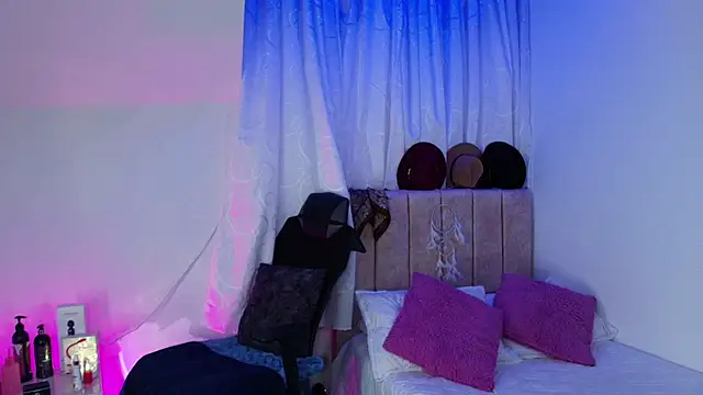 bunnykat  online show from June 2026 12:52:02 PM