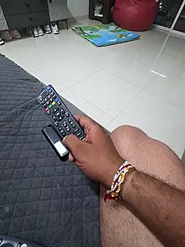 Meninmumbai online show from April 2026 05:35:02 PM