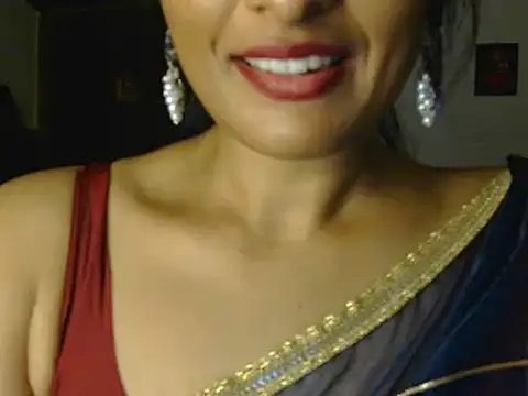 Sexy-Aishu online show from April 2026 06:15:01 PM