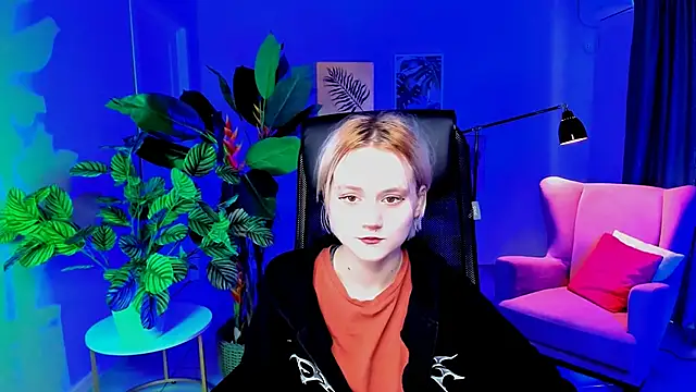 MicheleMarsh online show from April 2026 01:00:02 PM