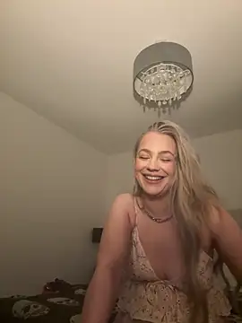 Alexiahaven online show from April 2026 06:10:01 PM