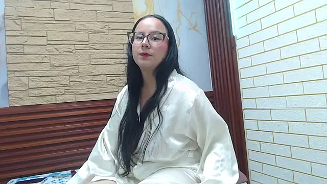 malory black online show from April 2026 07:26:02 PM