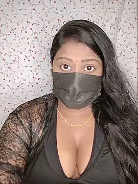 Romantic Woman online show from June 2026 06:02:01 PM