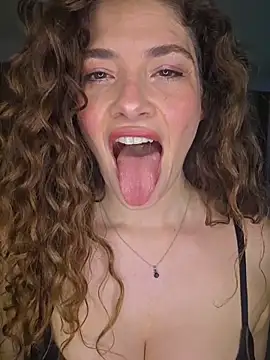Snapshot of CelineBoyer_ chatting on June 2026 10:12:02 PM CelineBoyer online show from June 2026 10:12:02 PM