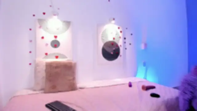 LaylaTemptMe online show from April 2026 09:15:01 AM