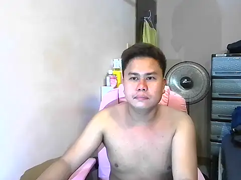 Snapshot of tipsy_butter chatting on July 2026 06:16:01 AM tipsy butter online show from July 2026 06:16:01 AM