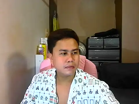 Snapshot of tipsy_butter chatting on July 2026 02:41:01 PM tipsy butter online show from July 2026 02:41:01 PM