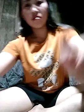 Yo-must online show from April 2026 09:15:02 PM