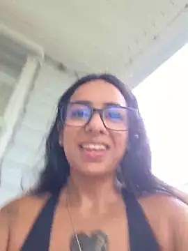 Controllercutie online show from June 2026 04:00:02 PM