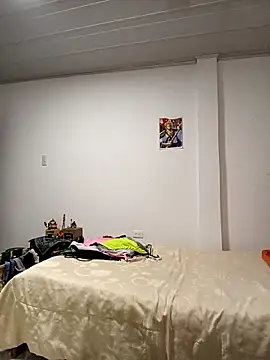 Leticia Hinkley  online show from April 2026 11:36:01 AM