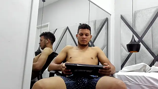 NohaBrooks online show from April 2026 03:08:01 PM