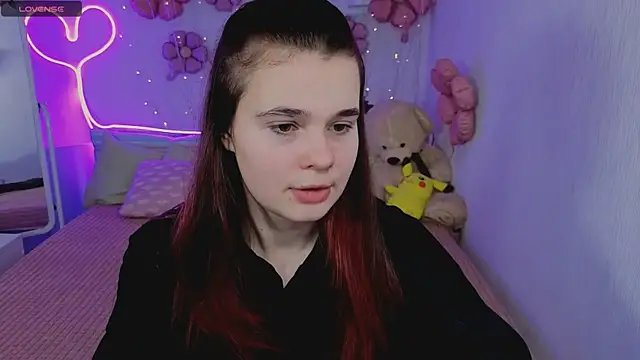 Kacey Love online show from April 2026 01:38:01 PM