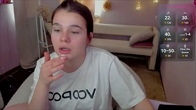 Snapshot of Kacey_Love chatting on May 2026 06:08:01 AM Kacey Love online show from May 2026 06:08:01 AM