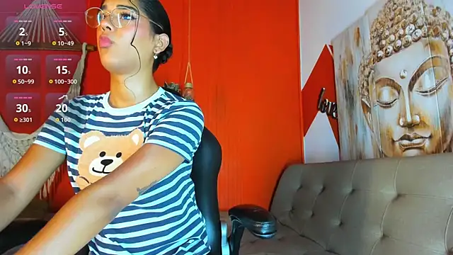 liahspencer online show from June 2026 07:26:02 PM