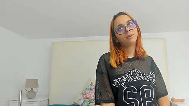 anna squirtz online show from April 2026 07:58:01 PM