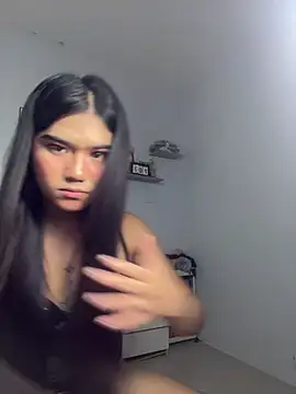 JassmineLove online show from April 2026 03:28:02 PM