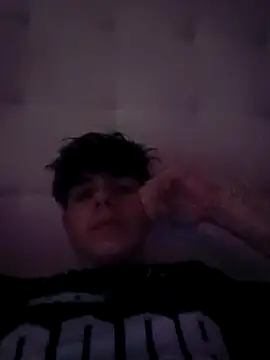 Thuuualvaritoohh online show from April 2026 04:50:02 PM