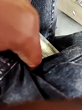 X-boy-11 online show from April 2026 10:20:02 AM