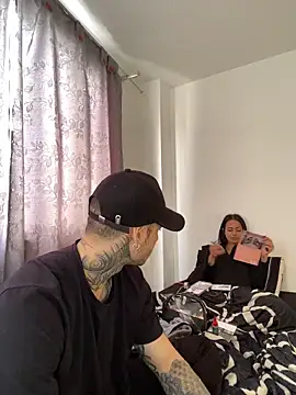 dream party 4U online show from April 2026 06:46:01 PM