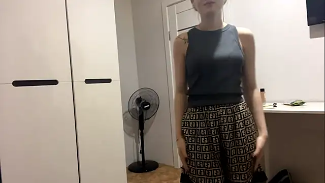 braveblush online show from April 2026 08:58:01 PM