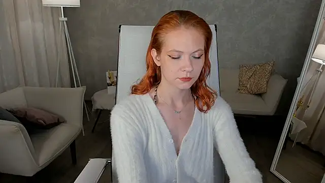 Snapshot of LisaAris chatting on June 2026 09:18:02 PM LisaAris online show from June 2026 09:18:02 PM