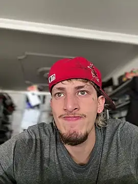 ZarcooX online show from April 2026 07:47:01 PM