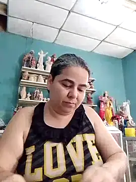 Snapshot of Golositadeamor chatting on June 2026 05:37:01 PM Golositadeamor online show from June 2026 05:37:01 PM