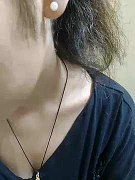 Snapshot of Monika_kumari6 chatting on June 2026 03:27:01 PM Monika kumari6 online show from June 2026 03:27:01 PM