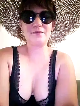 Snapshot of Maggie38 chatting on July 2026 12:36:02 PM Maggie38 online show from July 2026 12:36:02 PM