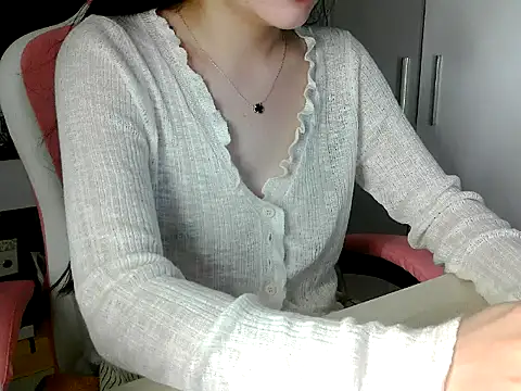 lucienguyen online show from April 2026 11:15:02 PM