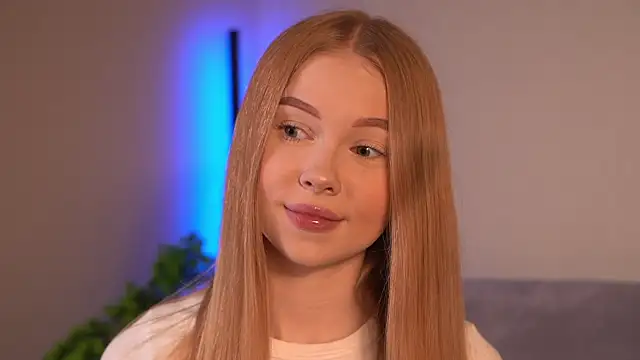 Distiavi online show from April 2026 10:32:01 PM