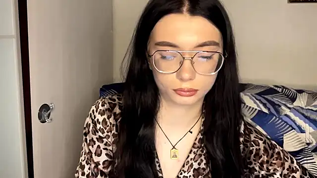 RenataBrought online show from April 2026 04:23:01 PM