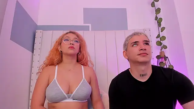 sebas and vanessa online show from April 2026 07:36:02 PM