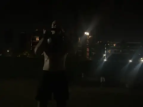 Veyronyx online show from April 2026 12:52:02 PM