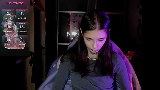 Kelly Xenny online show from April 2026 01:38:02 PM