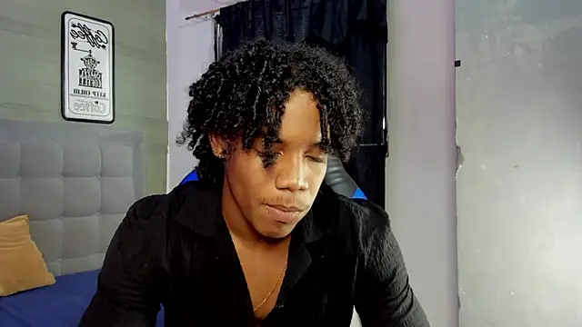 axel silva4 online show from April 2026 07:58:01 PM