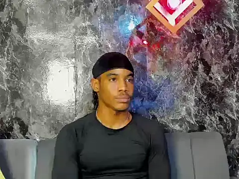 axel silva4 online show from June 2026 07:36:01 PM