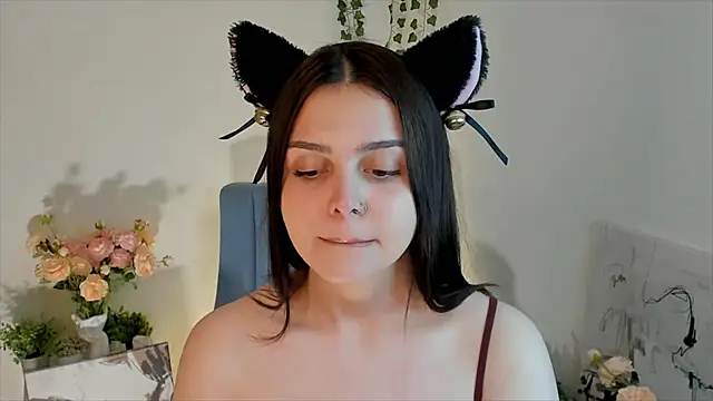 MarianneAuvil online show from April 2026 09:39:33 PM