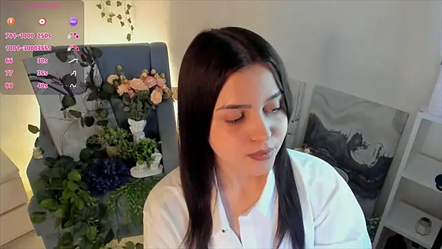 MarianneAuvil online show from April 2026 04:22:02 PM