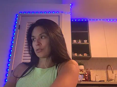VixenBlade online show from June 2026 03:08:02 AM