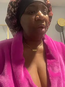 amberchill26 online show from June 2026 05:15:02 PM