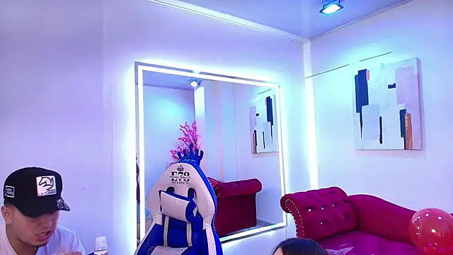 Tata and damian online show from April 2026 03:44:02 AM