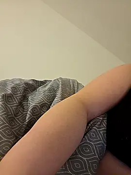 Babylivelive online show from April 2026 08:09:02 PM