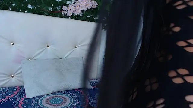 vayolet sexy  online show from April 2026 08:32:01 PM