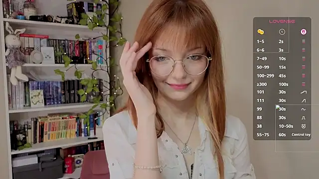 Lilyrin online show from May 2026 08:15:01 PM
