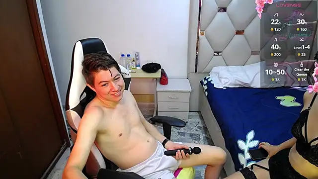 Zoe and jackk  online show from April 2026 08:26:01 PM