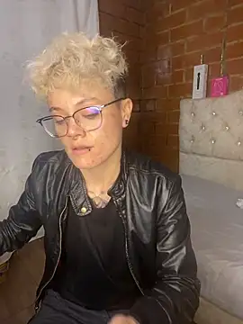 Megan-c online show from July 2026 01:19:01 AM