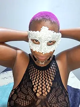 KittyLee004 online show from April 2026 01:47:01 PM