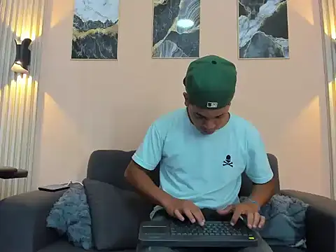 davisito 26 online show from April 2026 03:45:01 AM