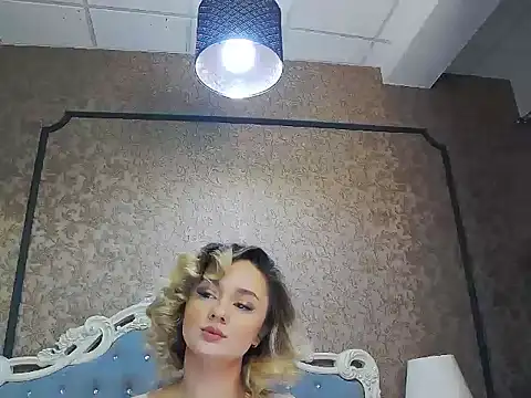 Ivy Quin online show from April 2026 03:56:01 AM